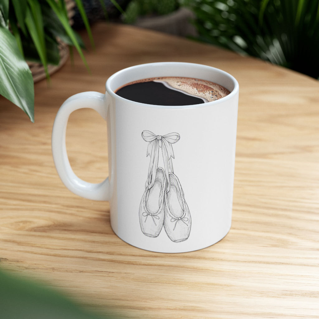 Ceramic Mug - Minimal Outline Romantic Coffee Mug (11oz & 15oz)